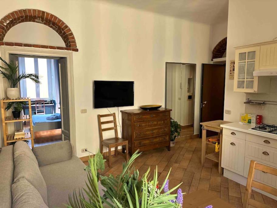 Xenia Apartments - Charming Garden Suite In Porta Venezia Милан Экстерьер фото